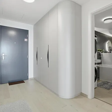 Eurovea 21floor - River & Port View Апартаменты *